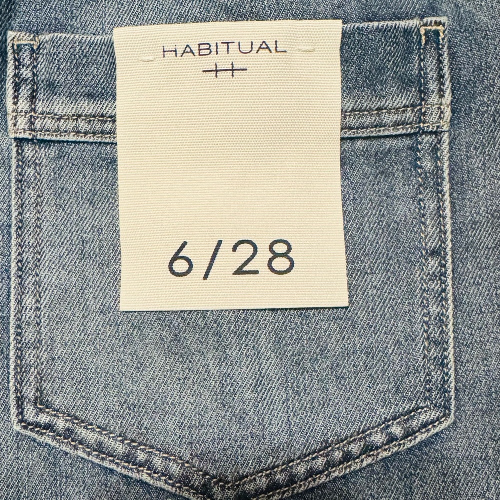 Habitual Women’s Light Blue Flare Wide Leg Jeans, Size 6/28. NWT - Picture 2 of 16